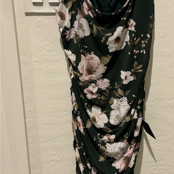 olive green Floral Mesh Ruched Bodycon Midi Dress - Picture 5 of 8